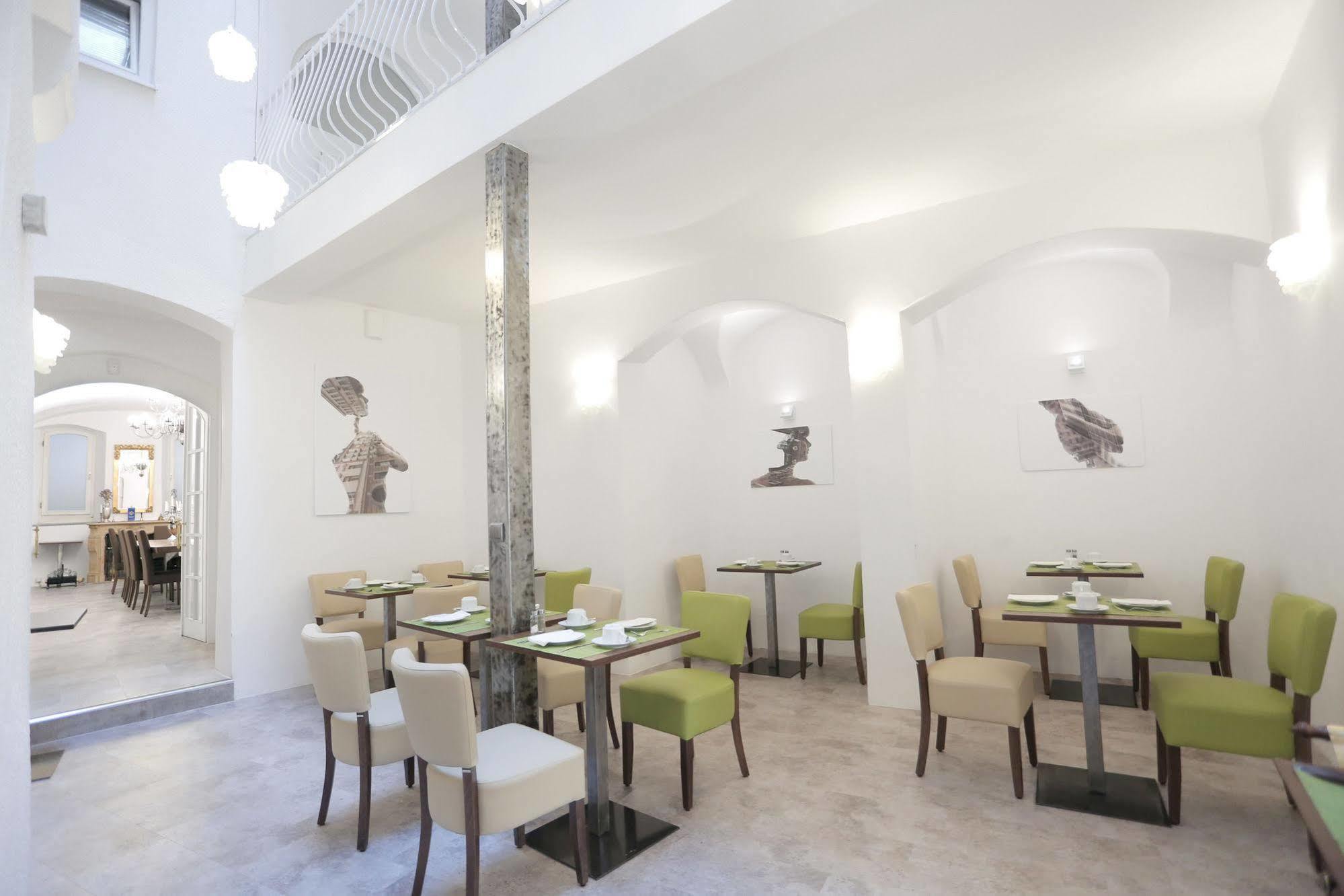 Hotel Galleria Ljubljana